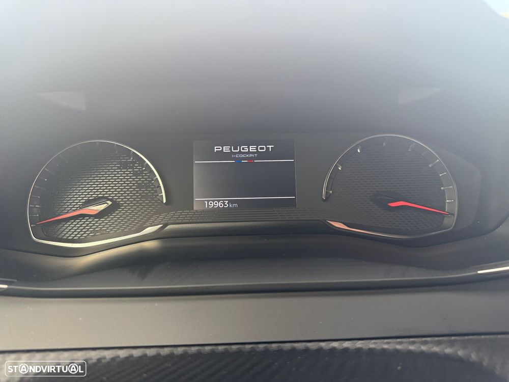 Peugeot 2008 1.2 PureTech Style - 13