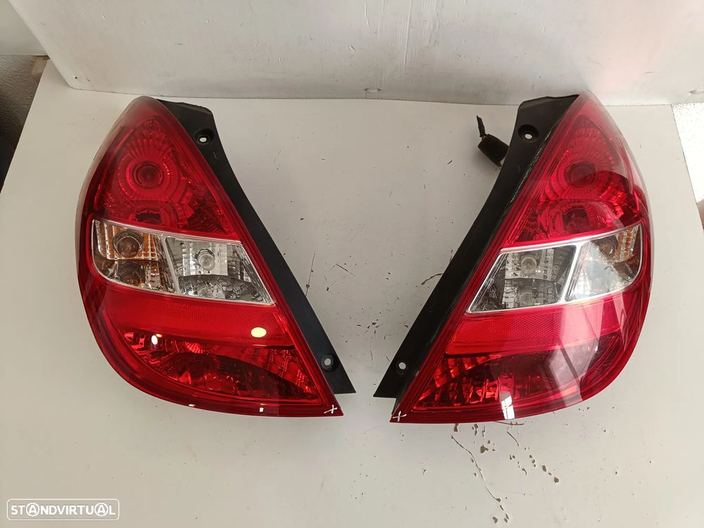 Farol farolim Hyundai i20 2010 - 1
