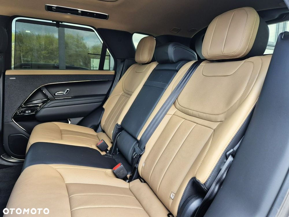 Land Rover Range Rover Sport S 3.0 D350 mHEV Autobiography - 27
