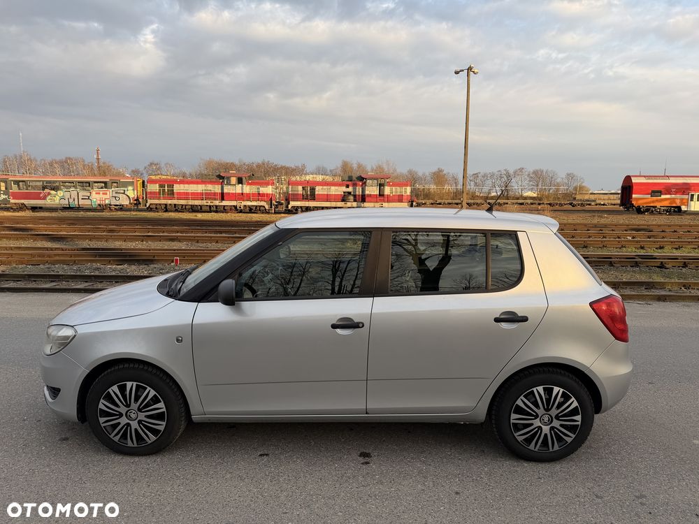 Skoda Fabia - 6