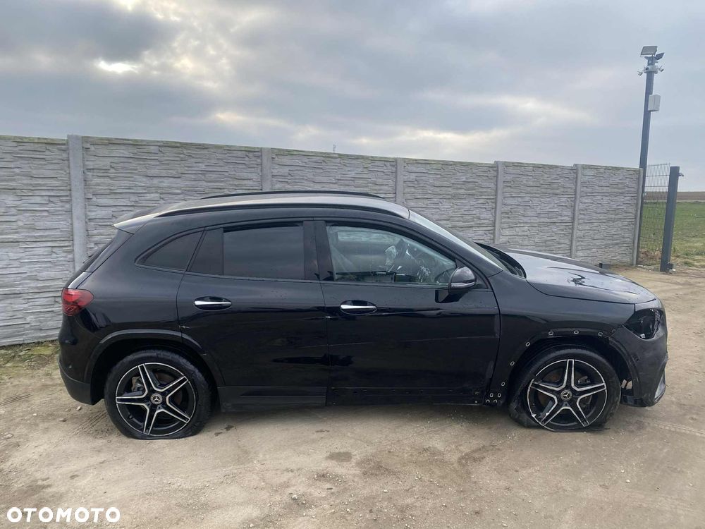 Mercedes-Benz GLA 200 mHEV AMG Line 7G-DCT - 31