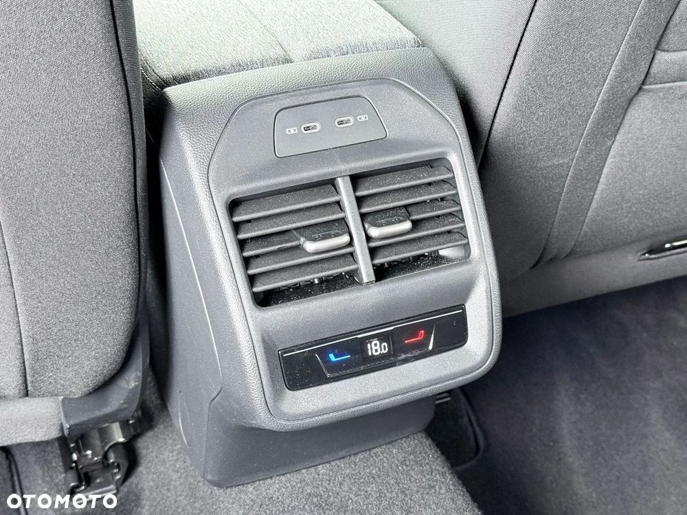 Skoda Superb 2.0 TDI SCR 4x4 Selection DSG - 22