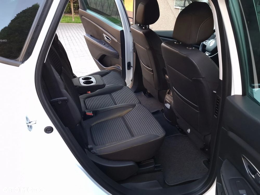 Renault Scenic - 13