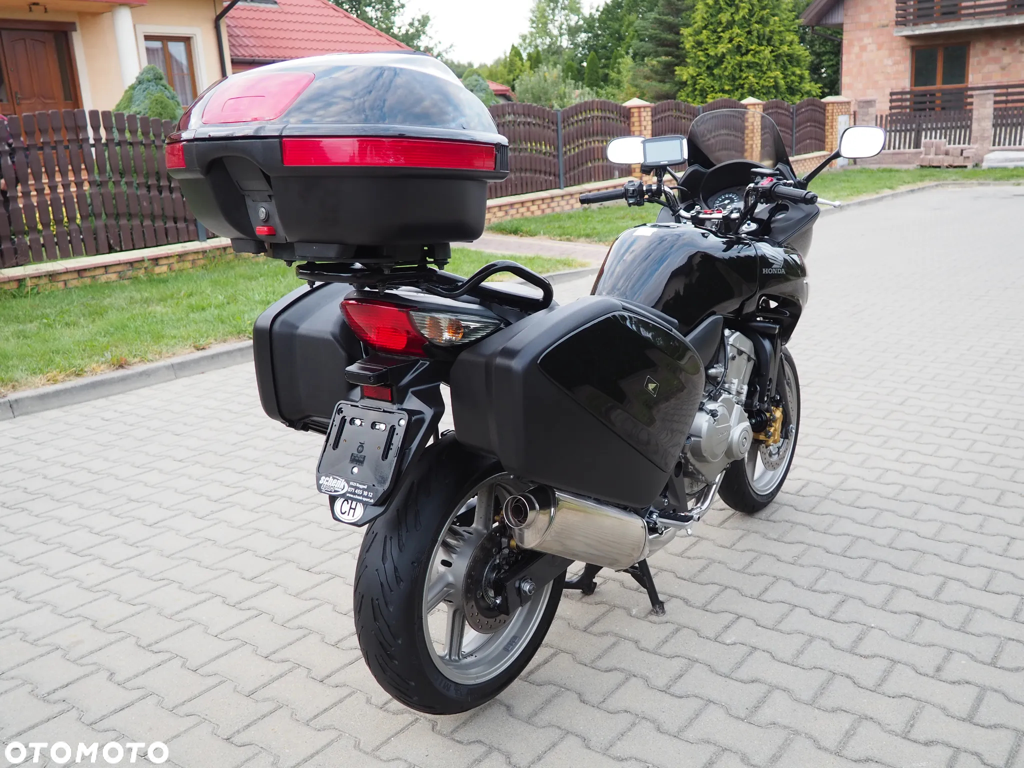 Honda CBF - 11