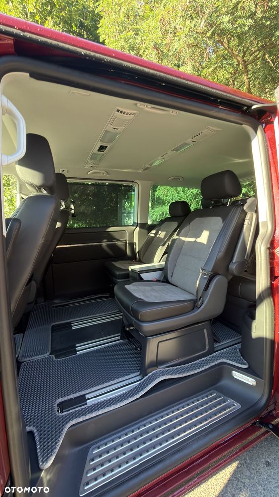 Volkswagen Multivan 2.0 TDI L1 Highline DSG - 9