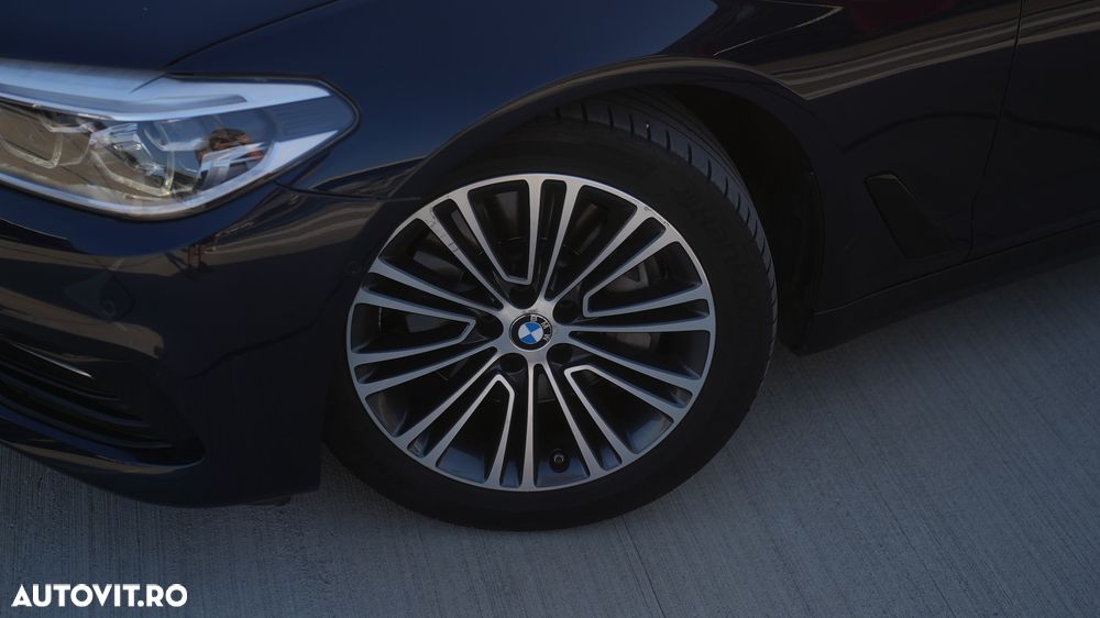 BMW Seria 5 540i Aut. Sport Line - 2