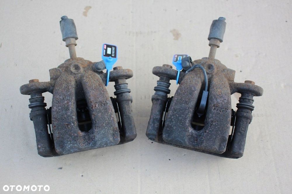Zaciski zacisk hamulcowe BMW e81 e82 e87 e88 e90 e91 e92 e93 komplet 40/10 - 1