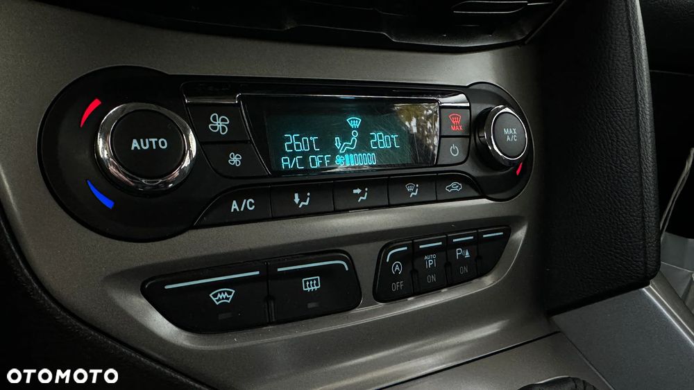 Ford Focus 1.0 EcoBoost Titanium ASS - 8