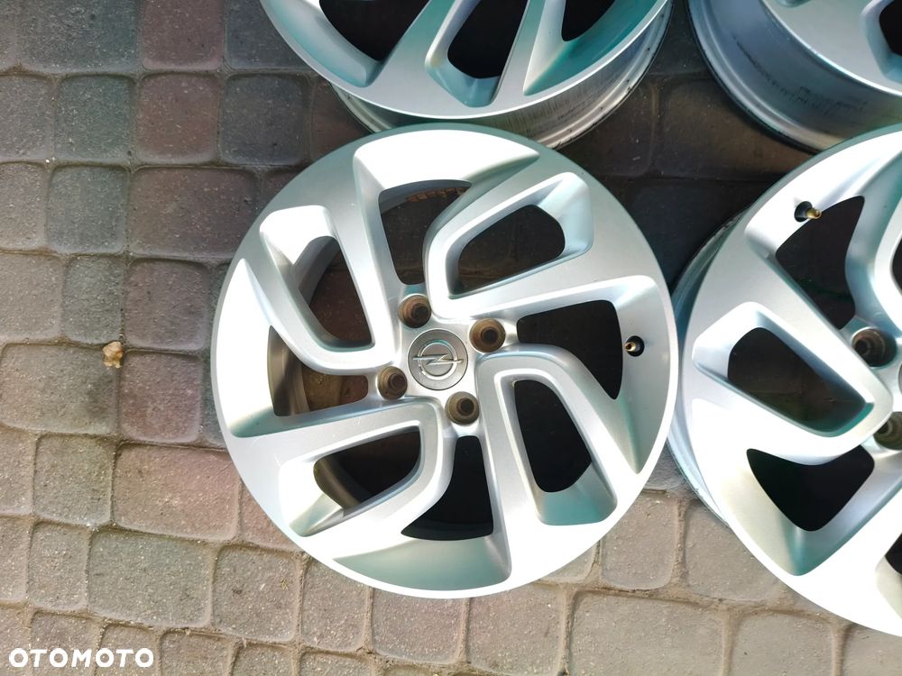 ALUFELGI ORYG. Opel - 6.5Jx16 ET20 4x108 Crossland Mokka Corsa - 2