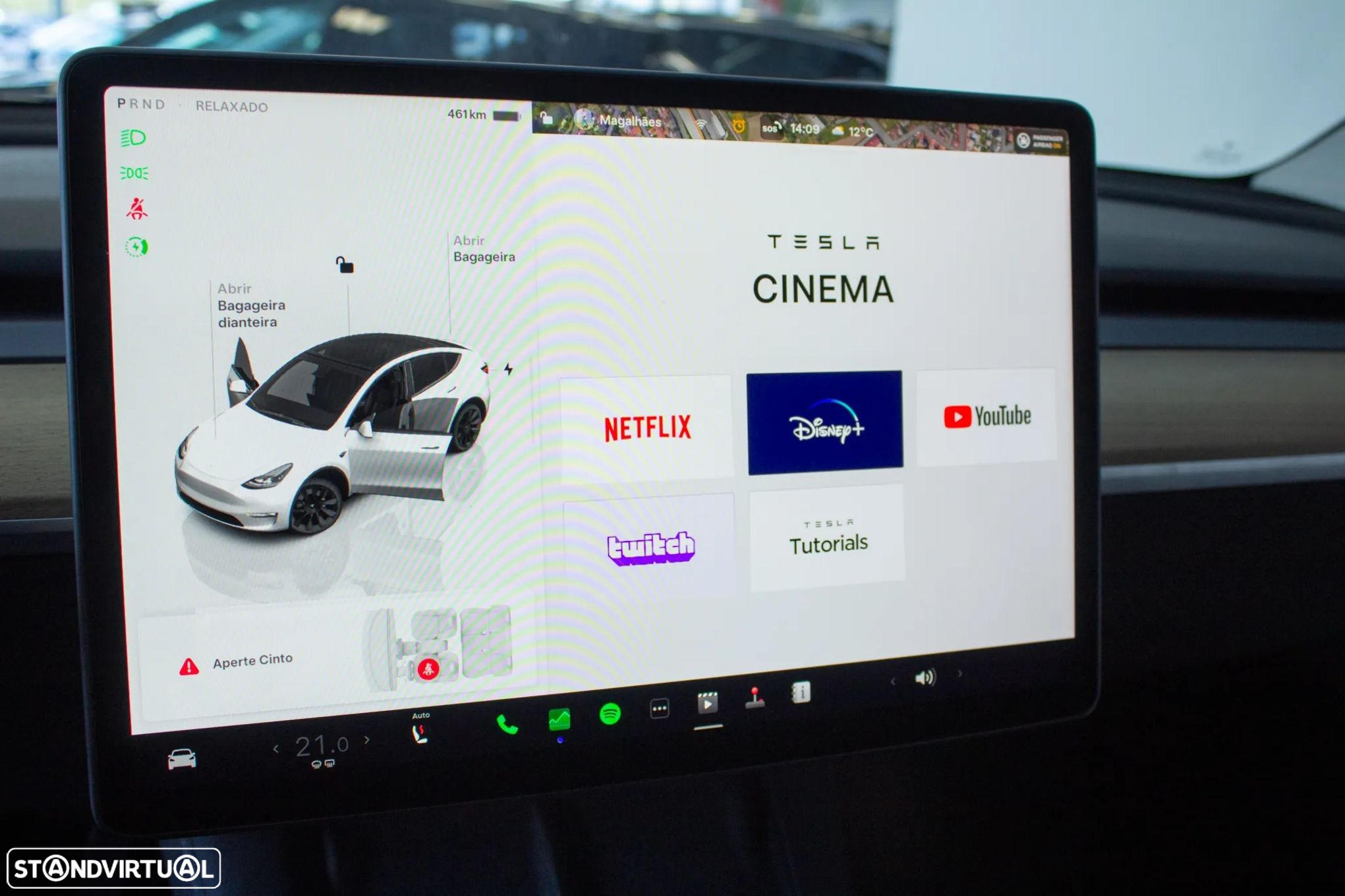 Tesla Model Y Long Range Dual Motor AWD - 22