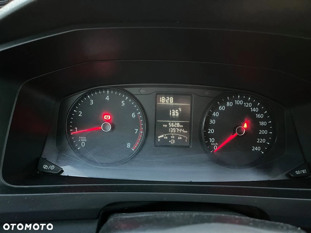 Volkswagen Transporter - 8