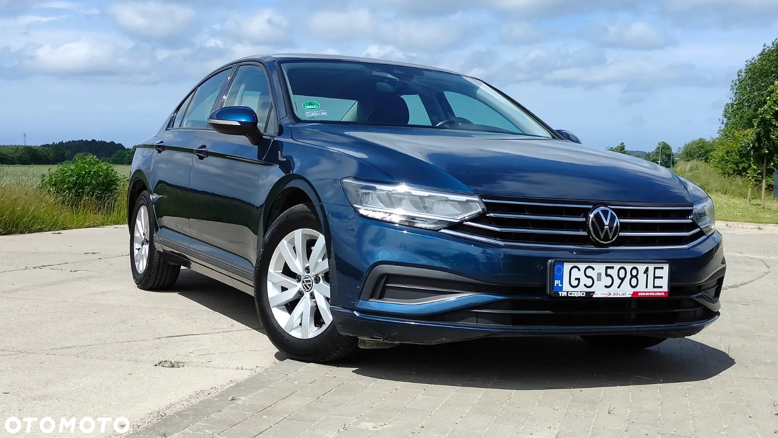 Volkswagen Passat - 3