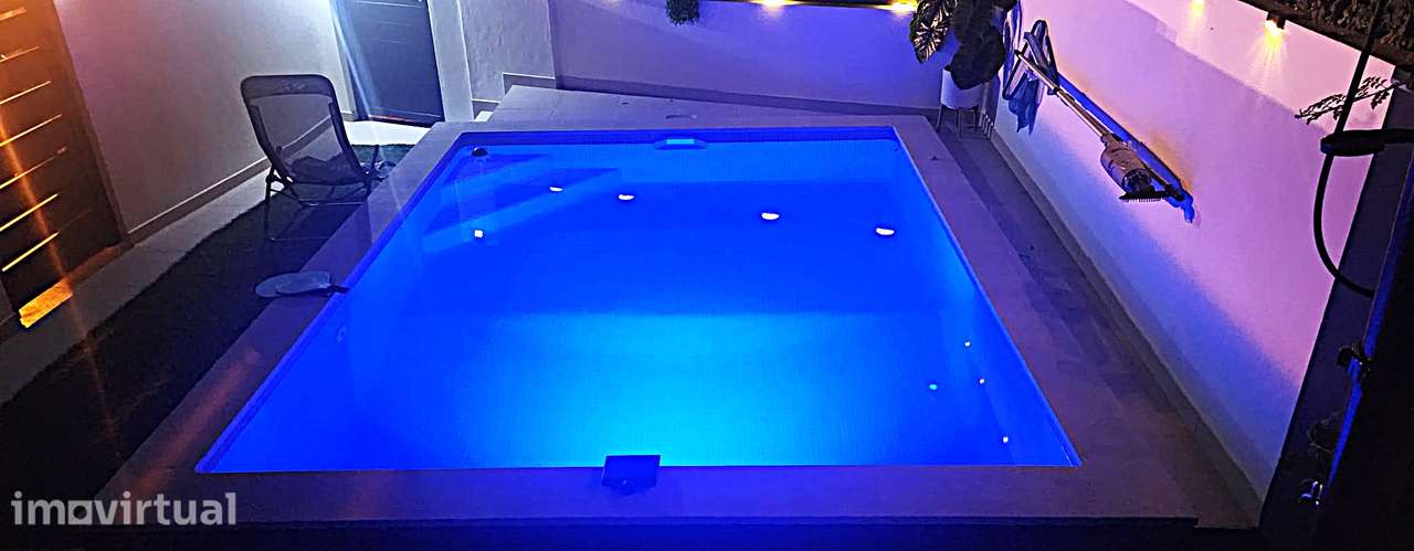 Moradia T3 com piscina e garagem em Albufeira - Grande imagem: 2/29