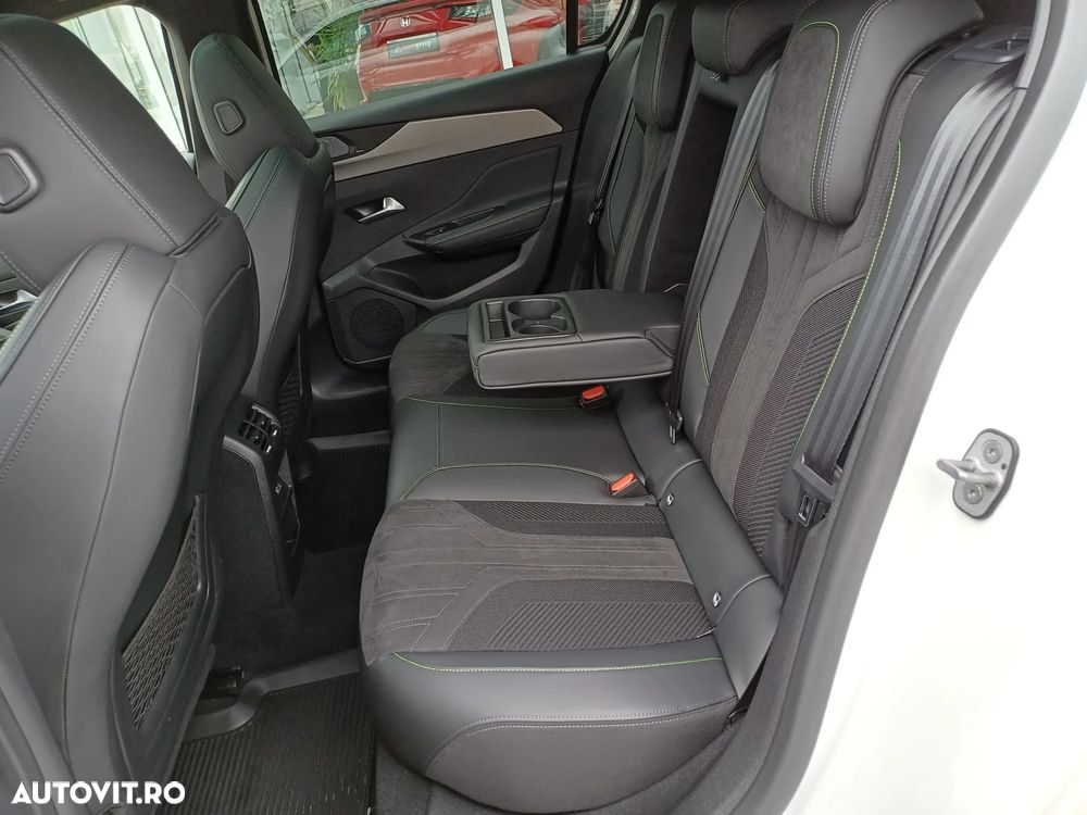 Peugeot 308 1.5L BlueHDI 130 S&S EAT8 GT - 12