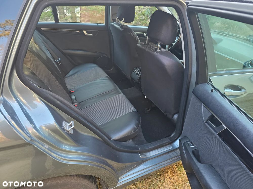 Mercedes-Benz Klasa C 200 CDI BlueEff Avantgarde - 8