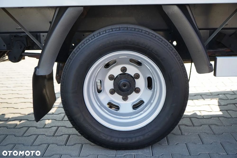 Iveco DAILY 35-130 / CHŁODNIA / AGREGAT THERMO KING / WINDA DHOLLANDIA / AUTOMAT / SPROWADZONY - 18