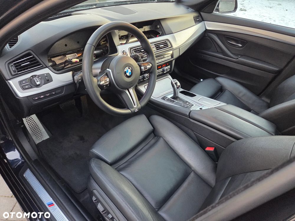 BMW Seria 5 530d xDrive Luxury Line - 18