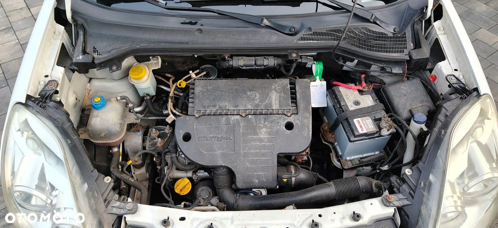 Fiat DOBLO - 28