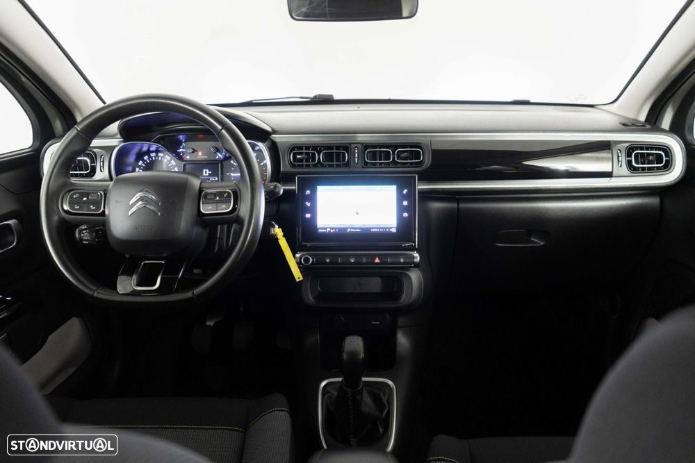 Citroën C3 1.2 PureTech Shine - 19