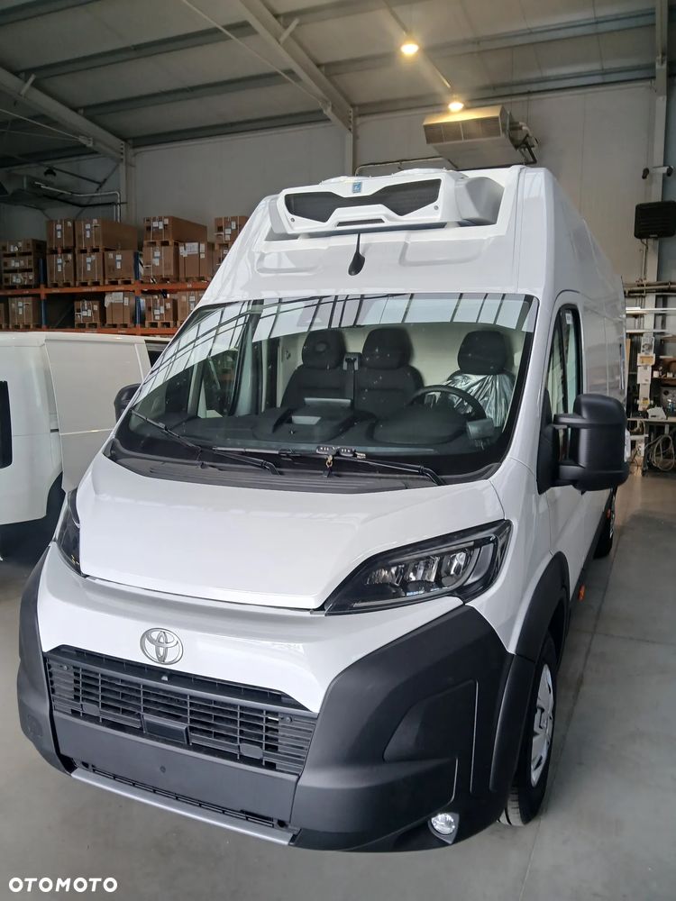 Toyota PROACE MAX Van z zabudową izotermiczną. - 36