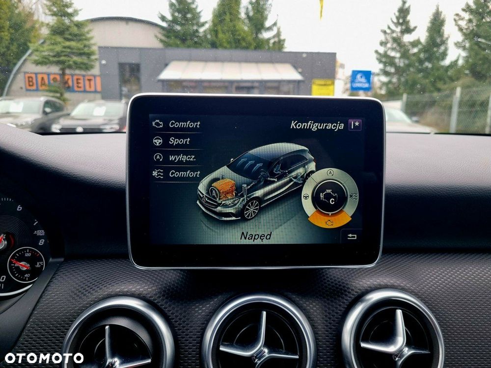 Mercedes-Benz Klasa A 180 7G-DCT Style - 20