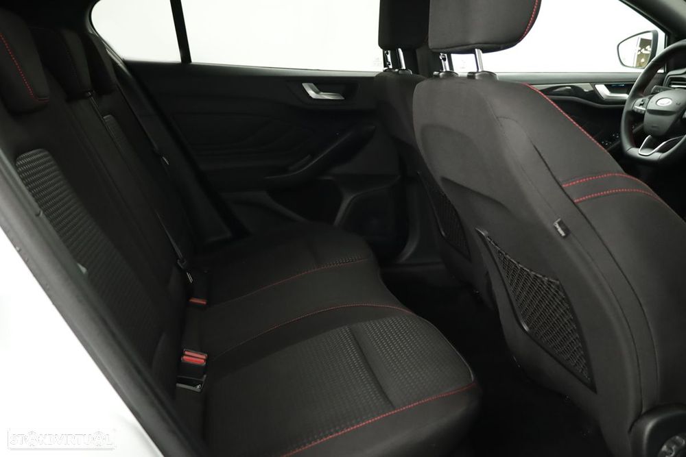 Ford Focus 1.0 EcoBoost MHEV ST-Line X Aut. - 20