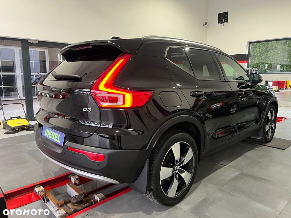 Volvo XC 40 D3 R-Design - 8