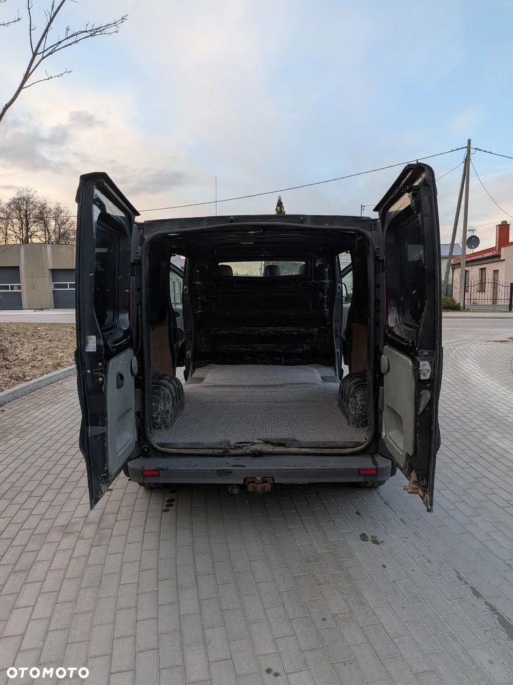Opel Vivaro - 13
