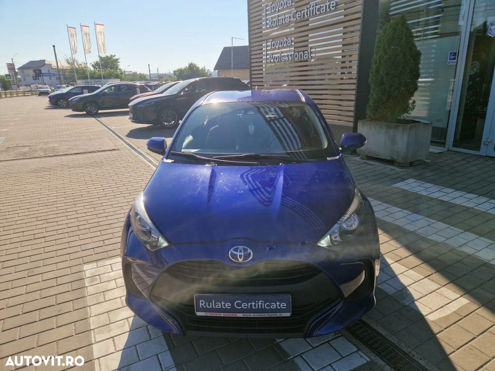 Toyota Yaris 1.5 L CVT Active - 3