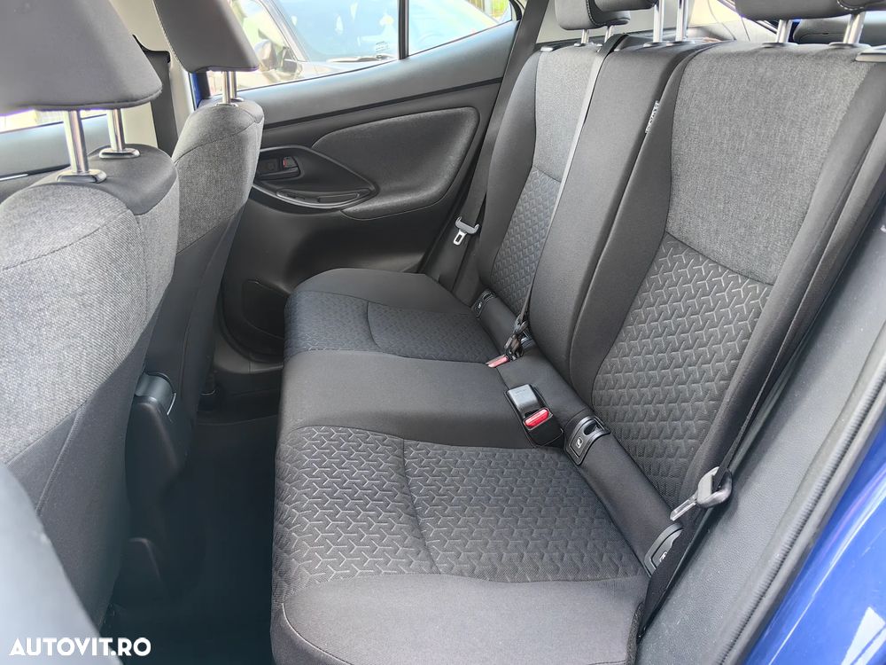 Toyota Yaris 1.5 VVT-i Business Edition - 17