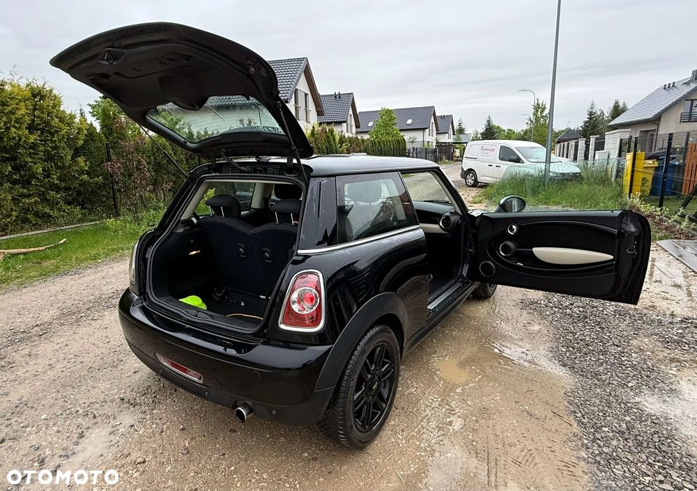 MINI ONE - 6