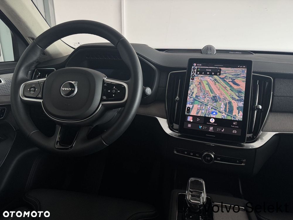 Volvo XC 90 - 13