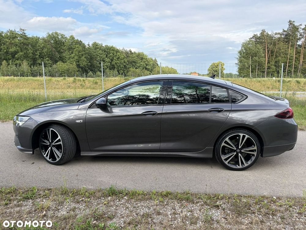 Opel Insignia - 2