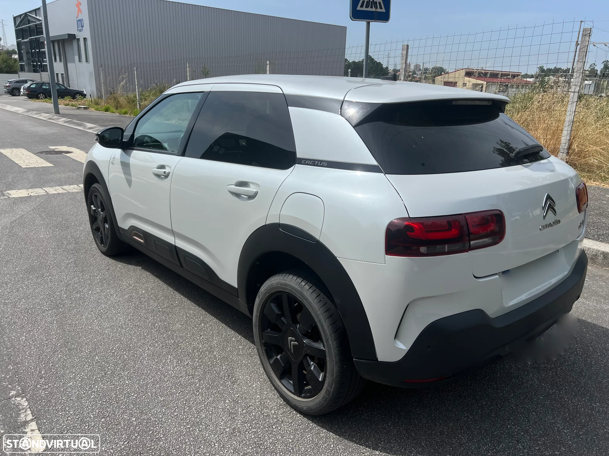 Citroën C4 Cactus 1.2 PureTech Shine EAT6 - 9