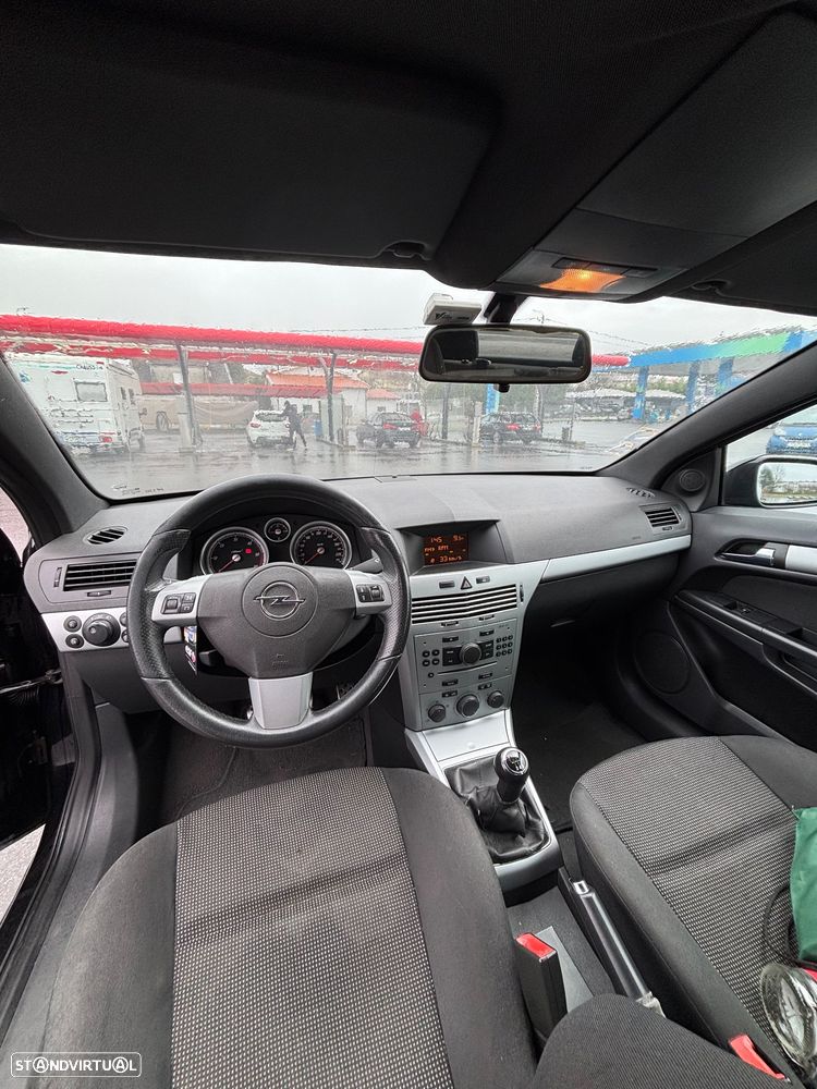 Opel Astra GTC 1.3 CDTI - 8