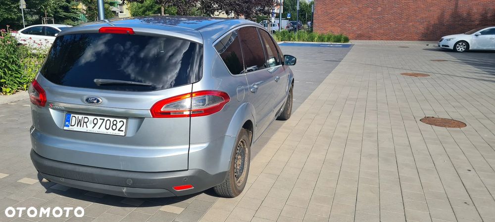 Ford S-Max 2.0 TDCi DPF Titanium - 8