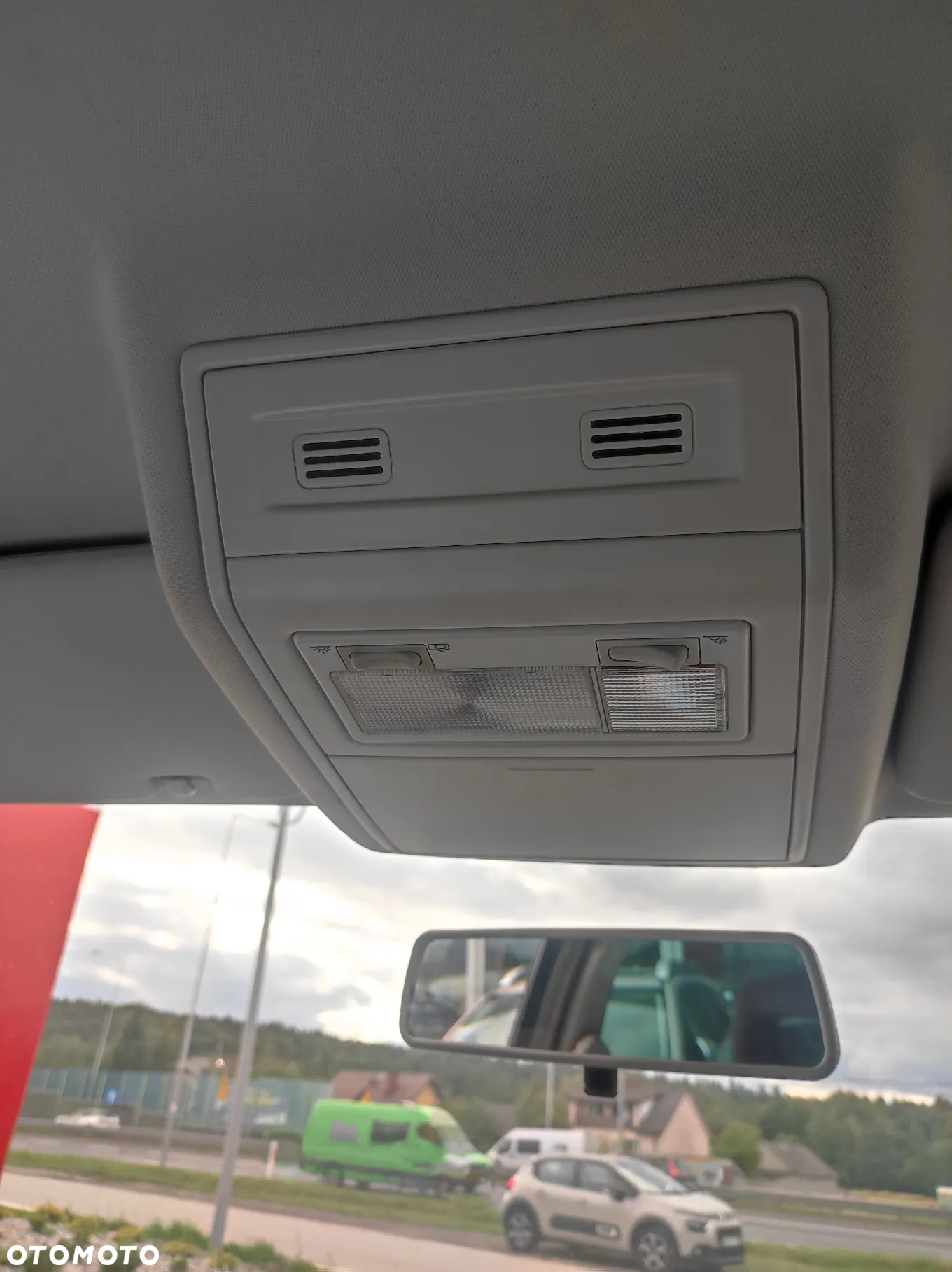 Volkswagen Sharan - 20