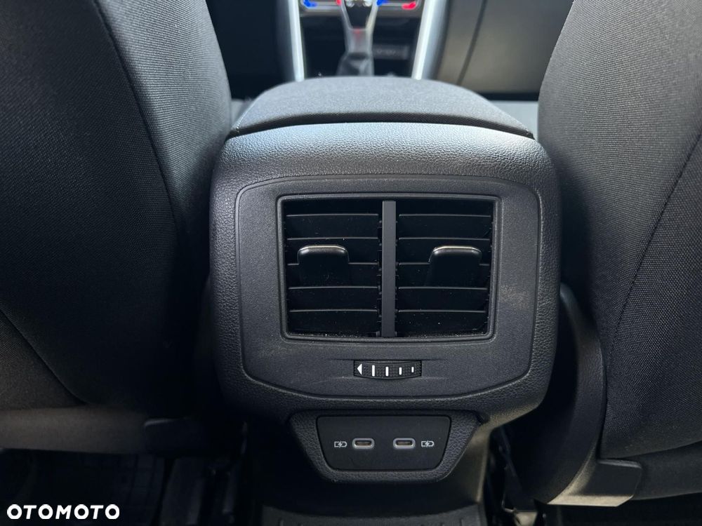 Volkswagen T-Roc 1.5 TSI Life - 20