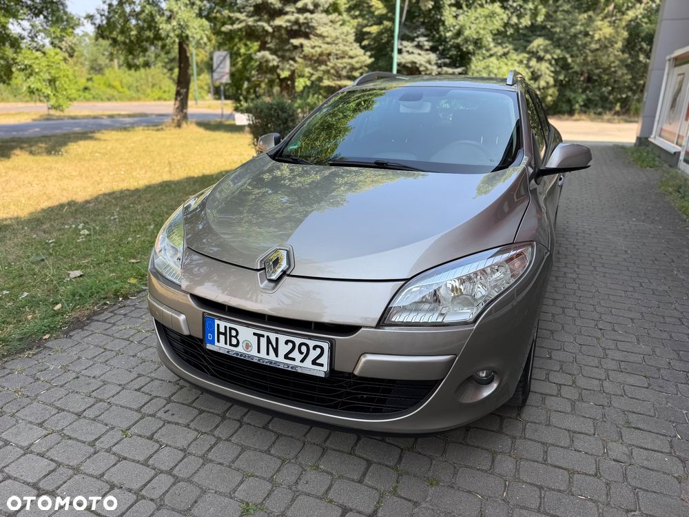 Renault Megane 2.0 140 CVT Luxe - 4