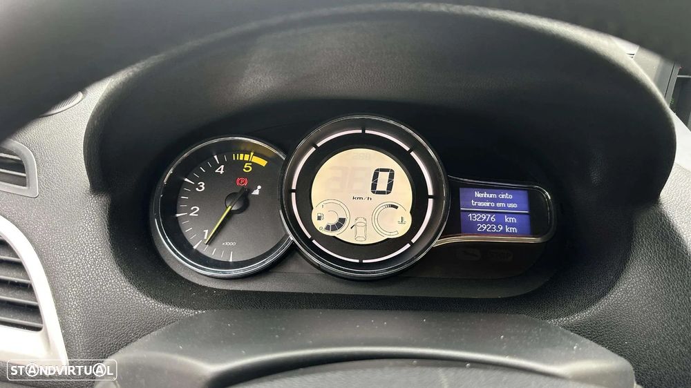 Renault Mégane 1.5 dCi Dynamique - 14