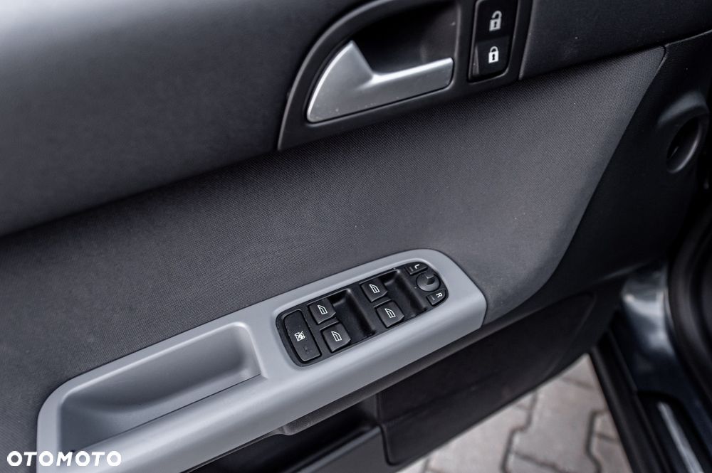 Volvo V50 2.4i Edition - 20