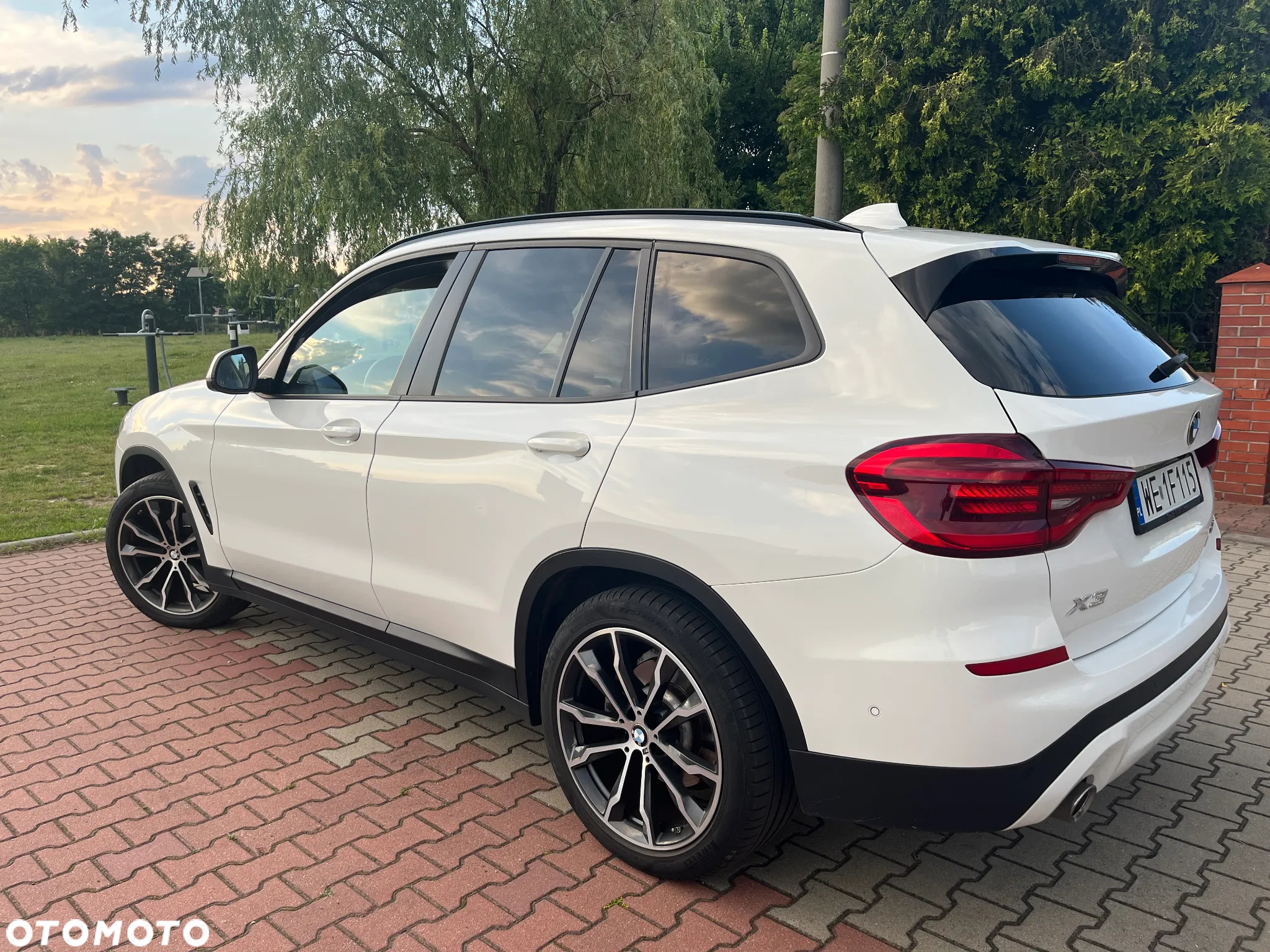 BMW X3 xDrive20i Advantage - 2
