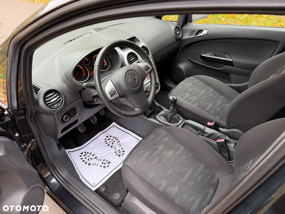 Opel Corsa - 23
