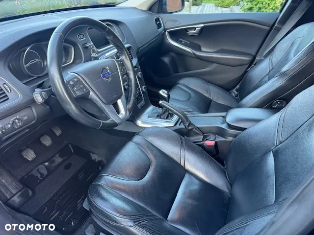 Volvo V40 D2 Drive-E Dynamic Edition - 13