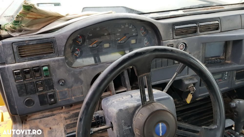 Komatsu HN 300  Dumper 6X6 - 4