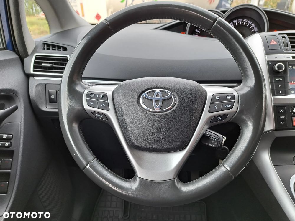 Toyota Verso - 28