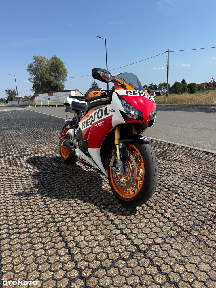 Honda CBR - 4