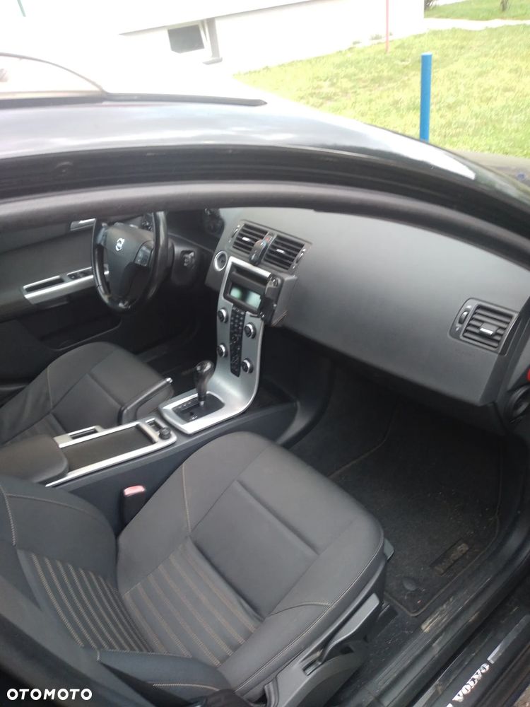 Volvo V50 DPF D3 Geartronic Momentum - 6