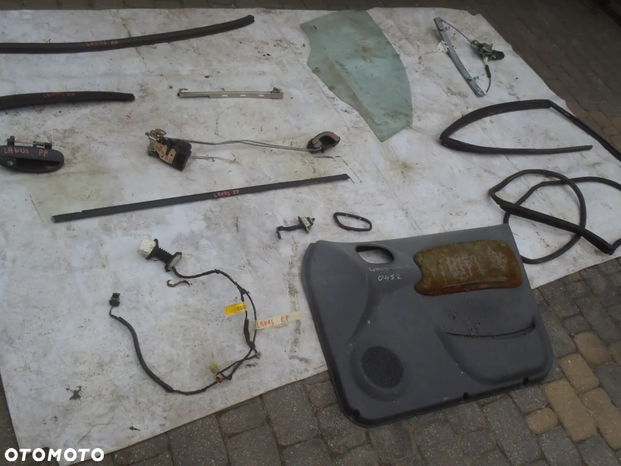 szyba uszczelka listwa klamka zamek silniczek mechanizm drzwi karoseryjna daewoo lanos - 22