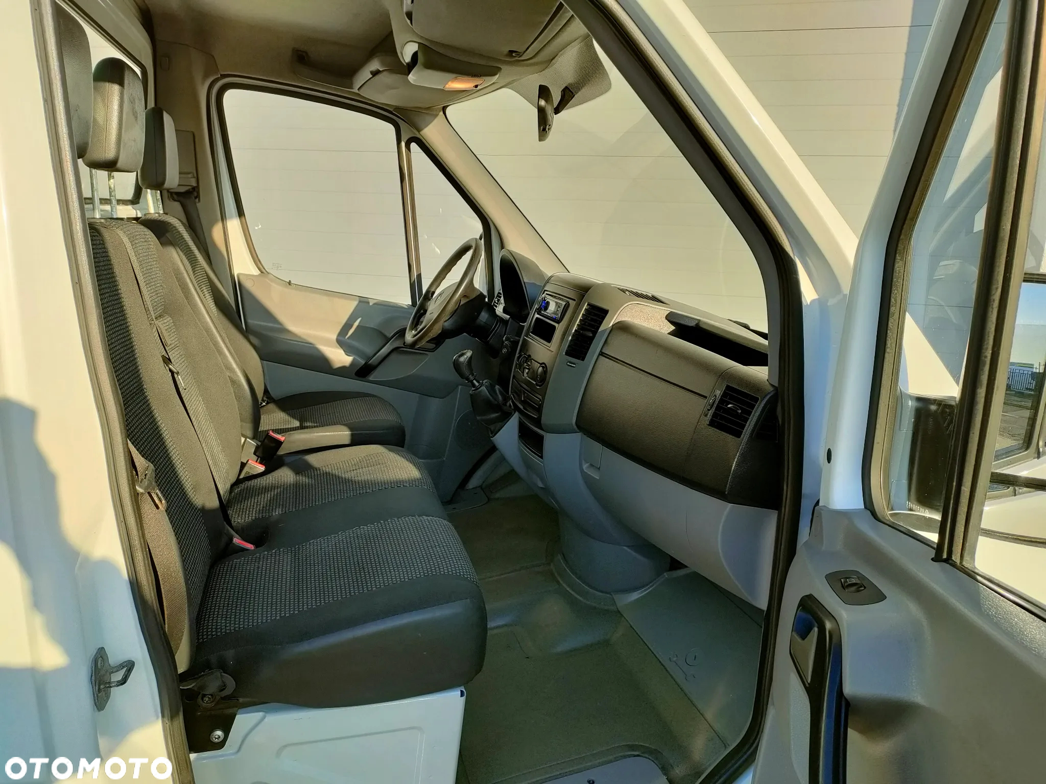 Mercedes-Benz Sprinter - 23